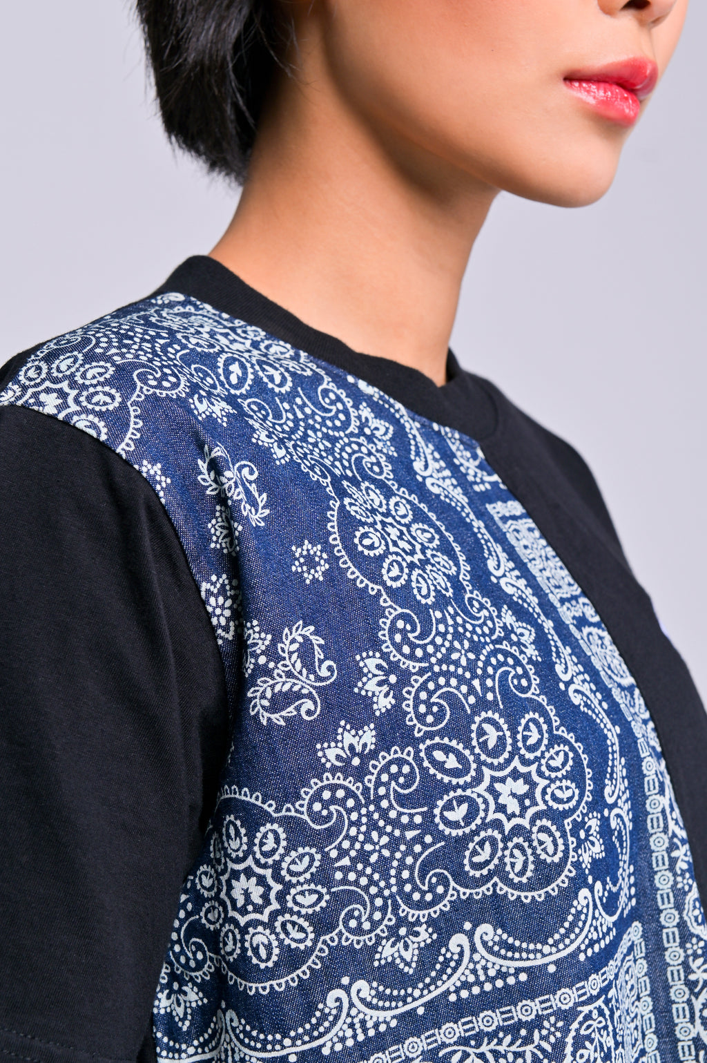ENIGMA CROP TOP