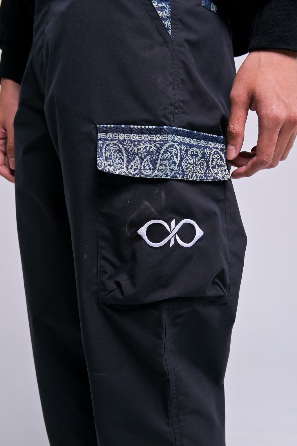 ENIGMA CARGO PANTS (HOMME)